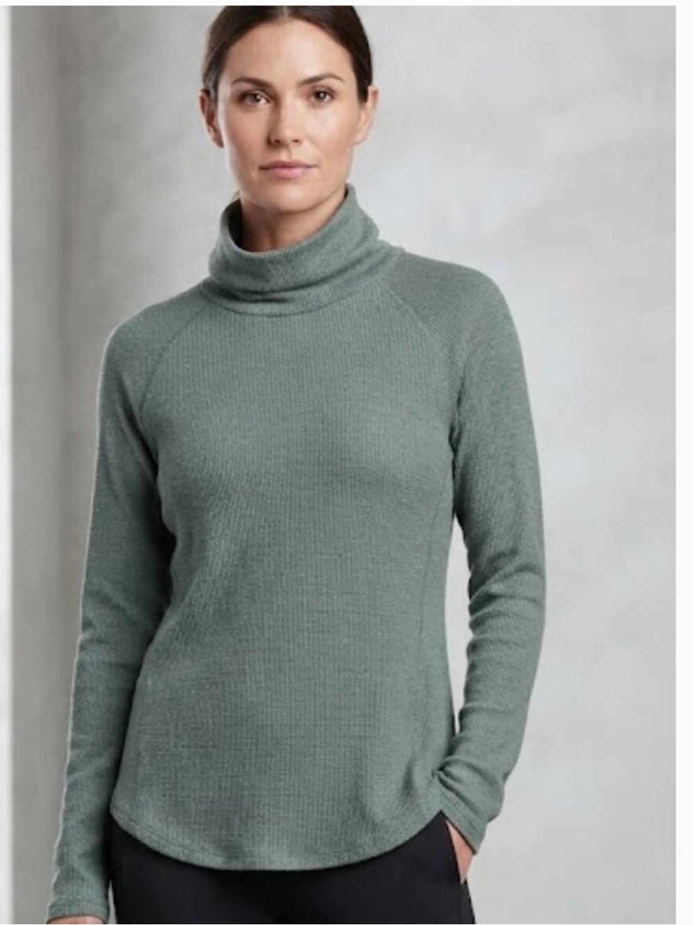 Kuhl Petra Turtleneck in Green Size Medium